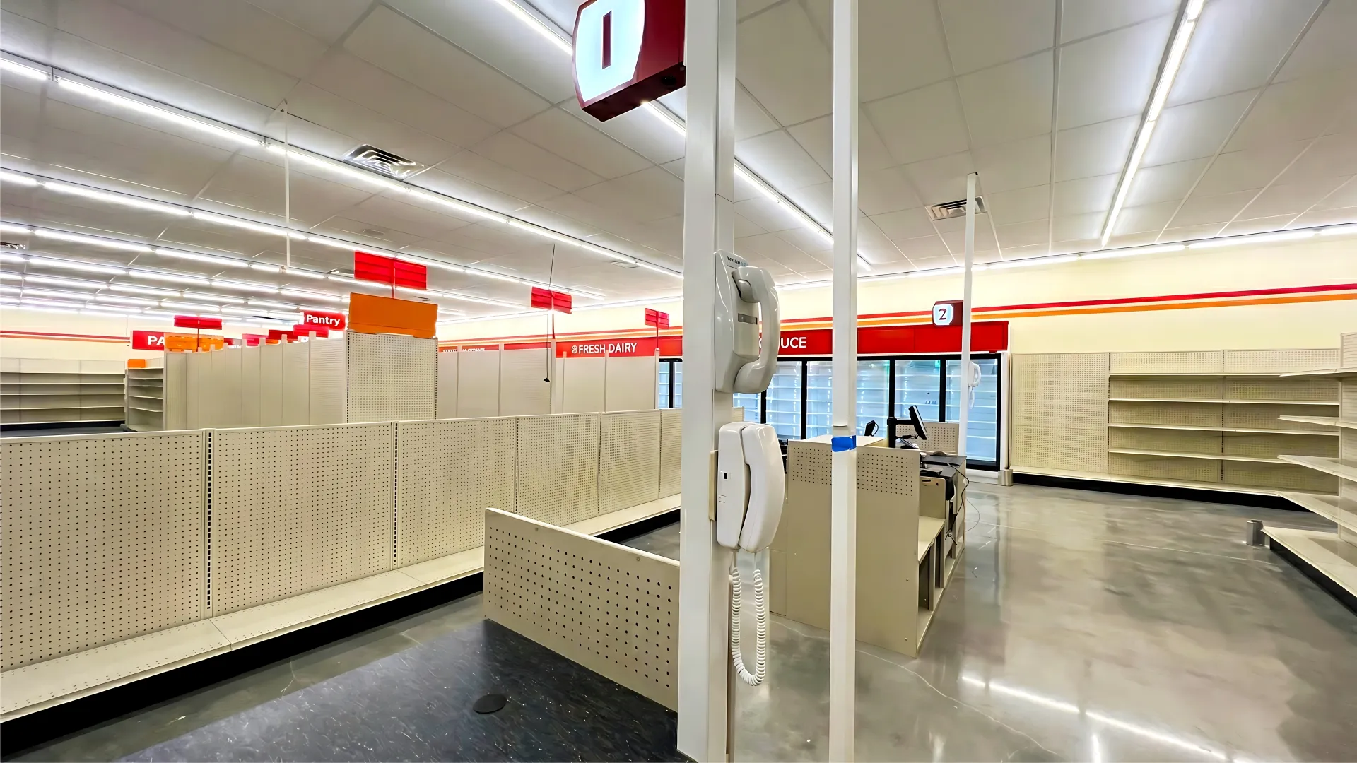 Retail store technology setup